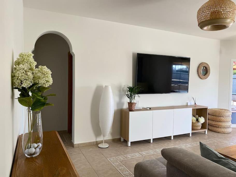 Comfortable Family House With Pool And Jacuzzi Costa De Antigua Exterior foto